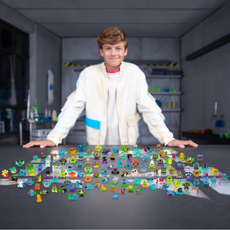 Mr Beast Lab - Swarms Test Tube Mystery 1 Inch Figures