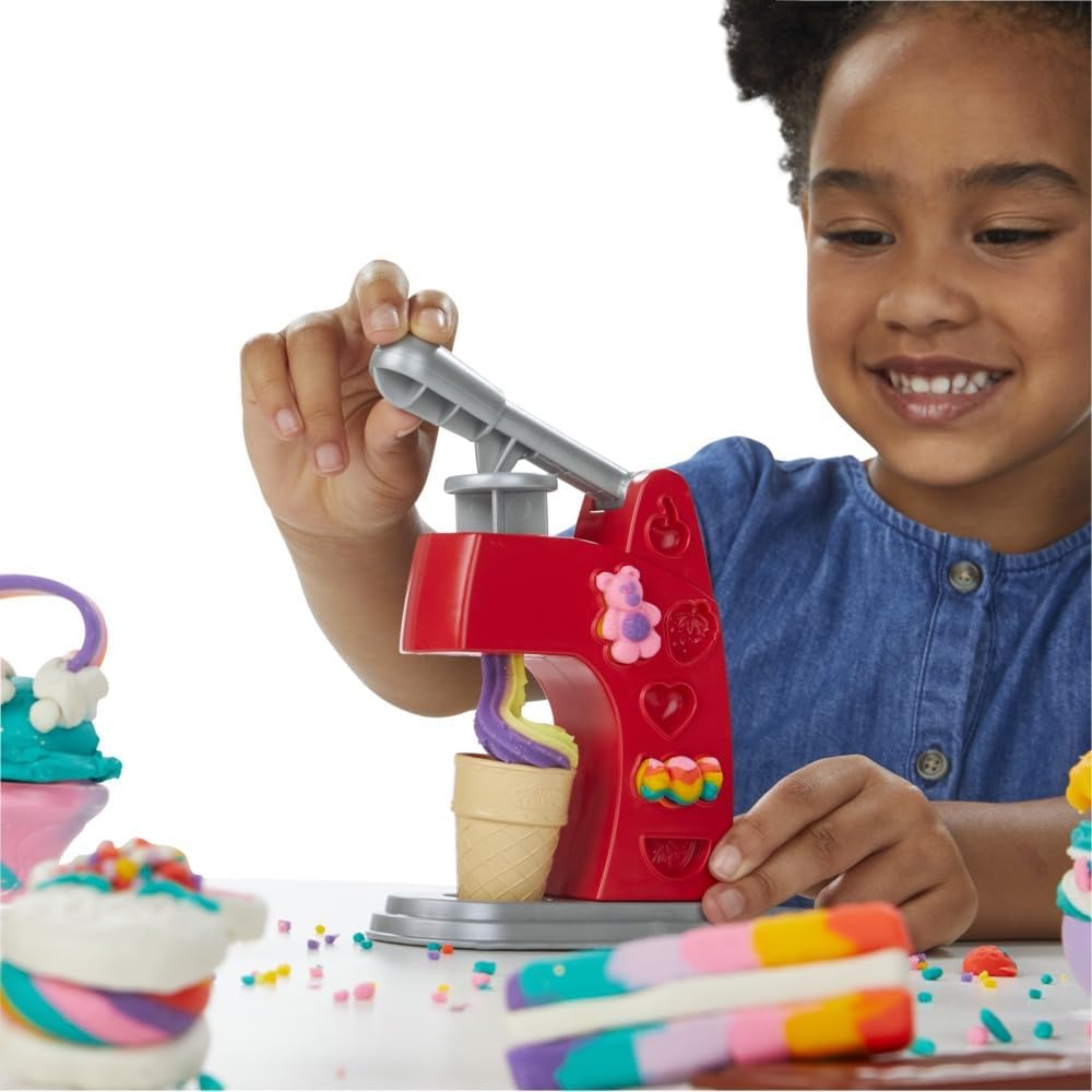 PLAY DOH MAGICAL FROZEN TREATS PLAYSET