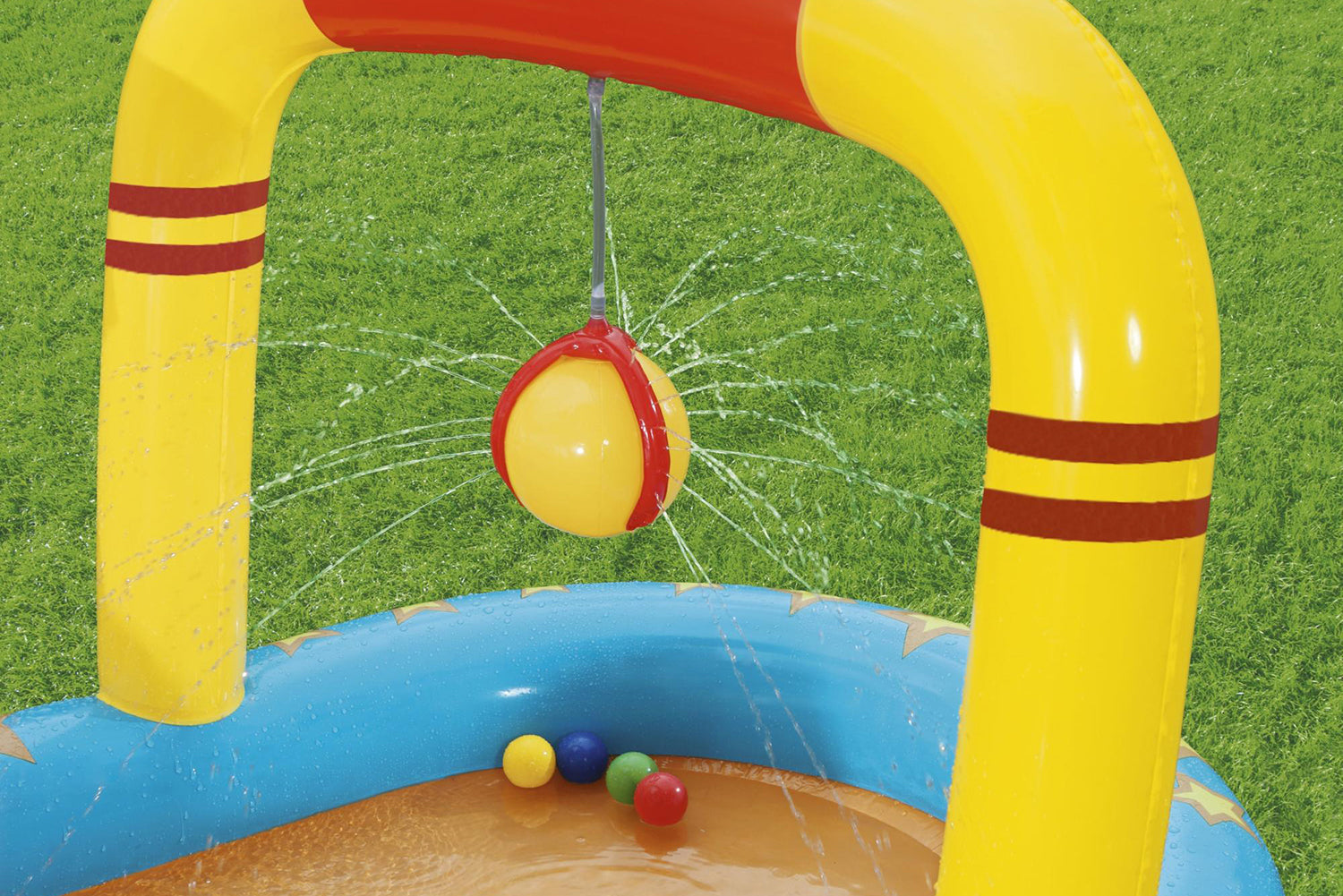 Bestway®  14'3" x 7' x 46"/4.35m x 2.13m x 1.17m Lil' Champ Play Center