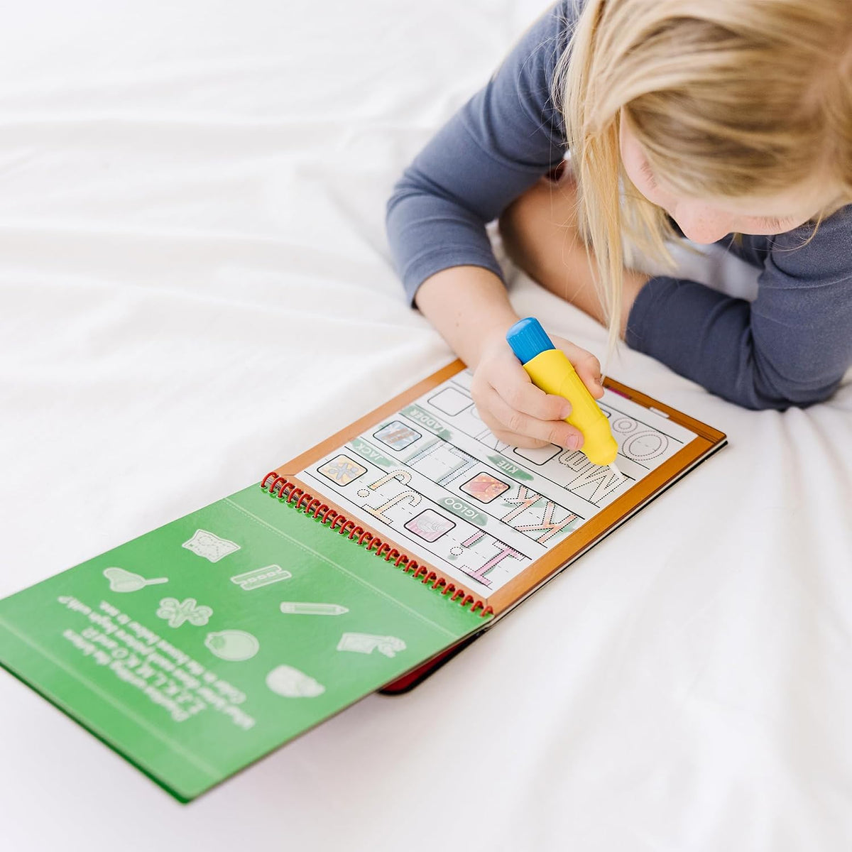 Melissa & Doug On the Go Water Wow! Reusable Water-Reveal Activity Pad