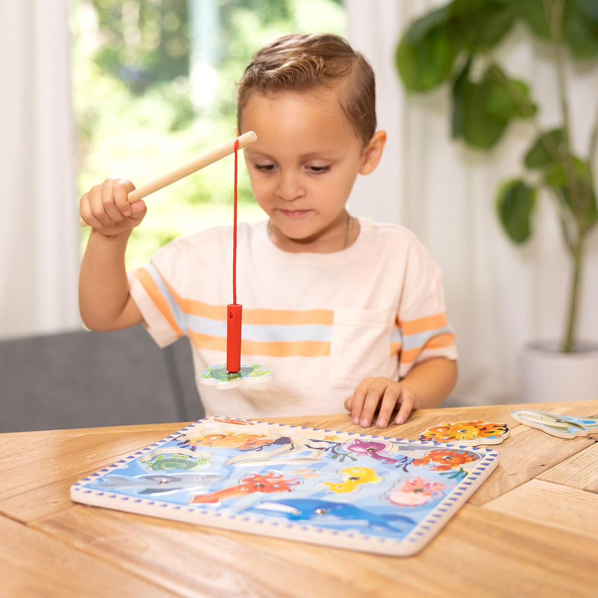 Melissa & Doug Magnetic Wooden Fishing Game