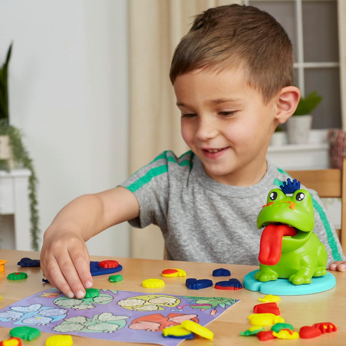 PLAY DOH FROG N COLORS STARTER SET