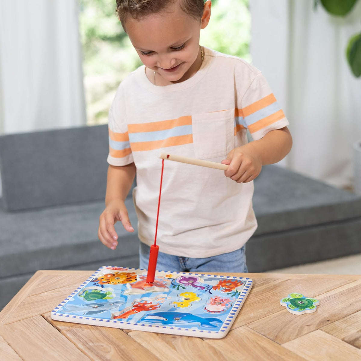 Melissa & Doug Magnetic Wooden Fishing Game