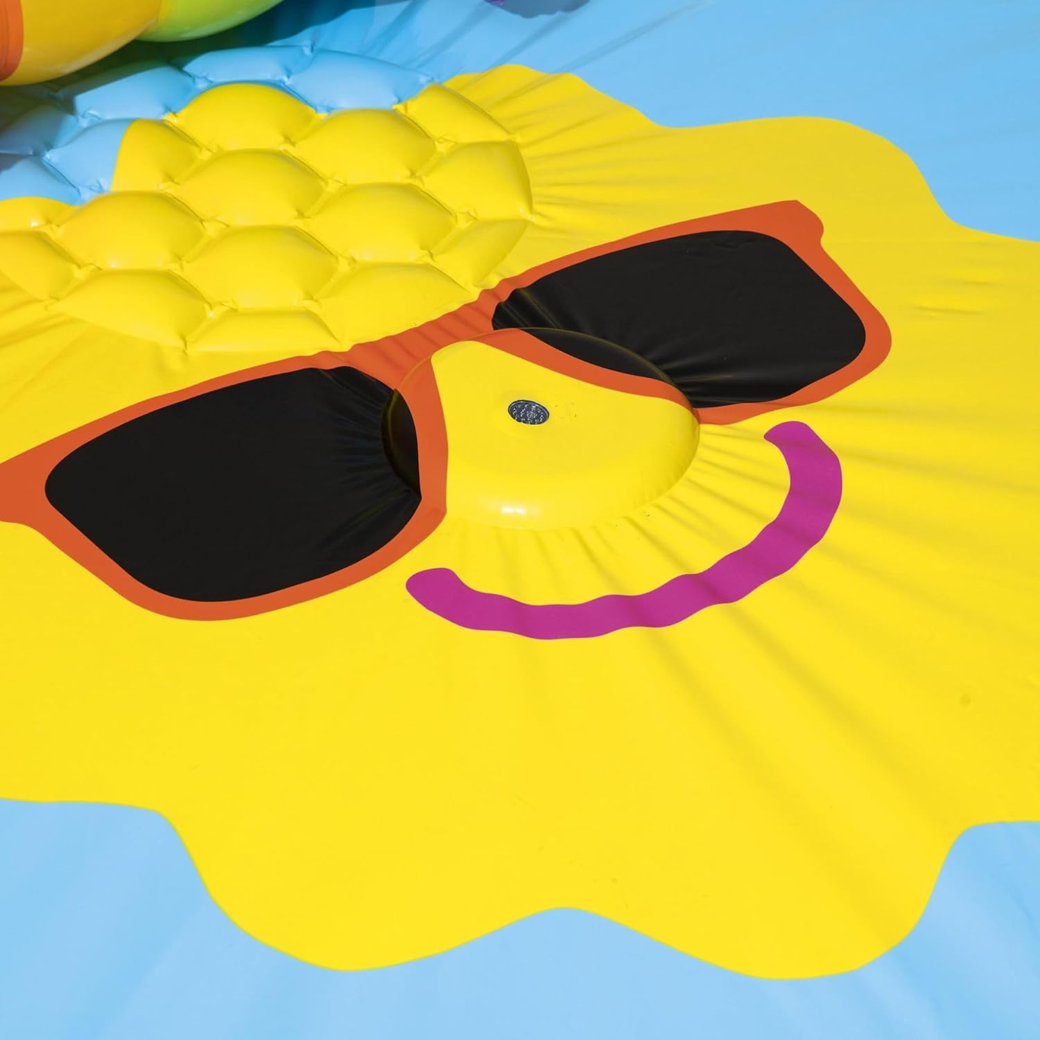 Bestway®  7'9" x 6'7" x 41"/2.37m x 2.01m x 1.04m Sunnyland Splash Play Pool