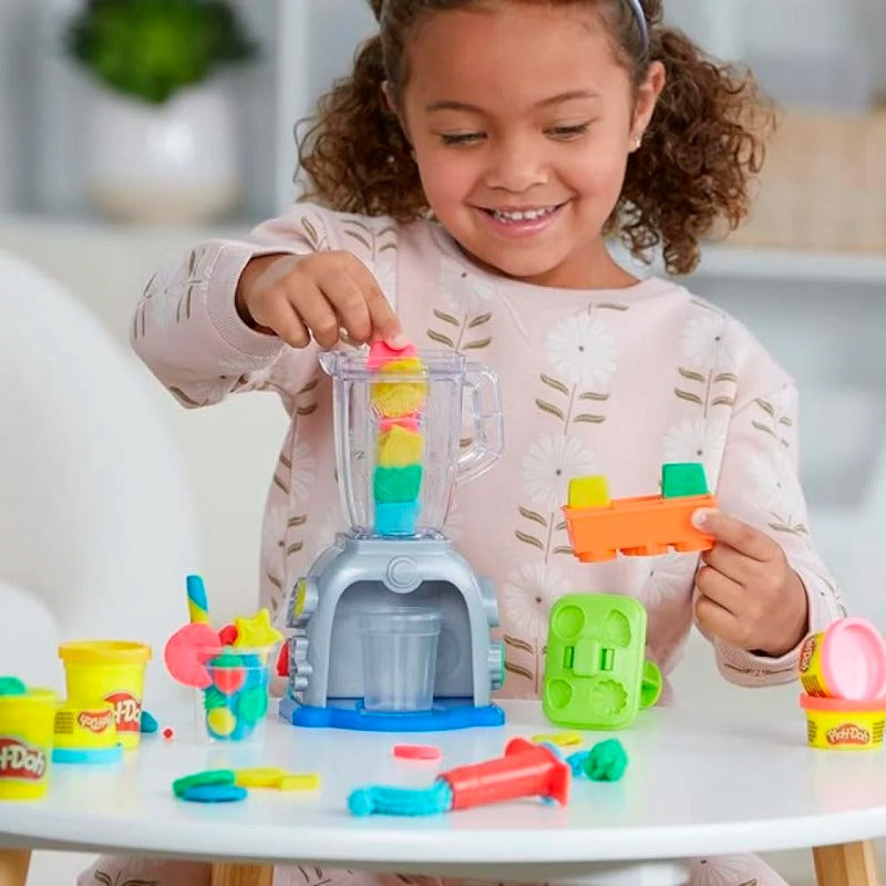 Play-Doh Swirlin Smoothies Toy Blender Playset 5 Colors