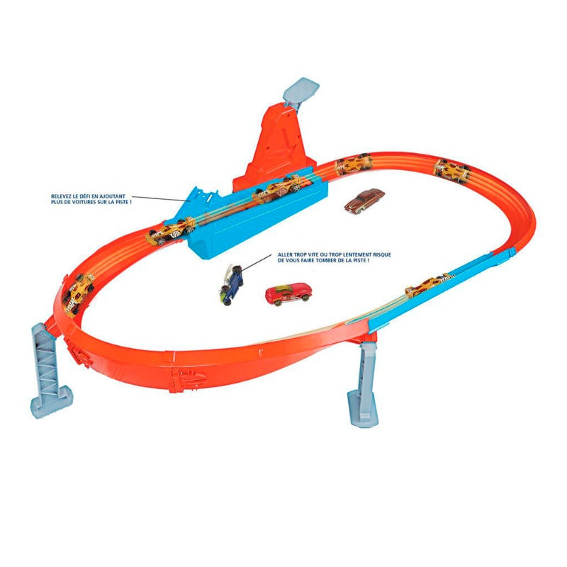 Hot Wheels Track Building Game with Racing Car Circular Path
