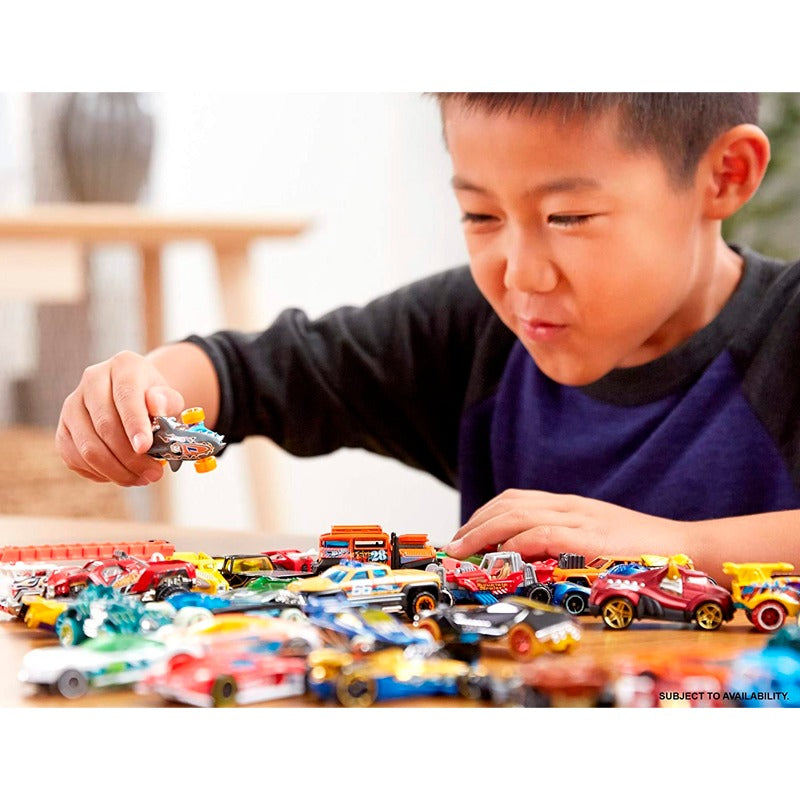 Hot Wheels 20 Diecast Pack and Mini Toy Cars Multi-Colour