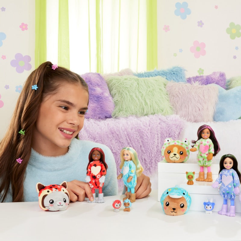 Barbie Cutie Reveal Chelsea Doll with 6 Surprises