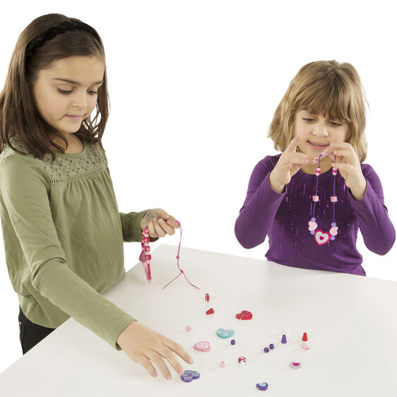 Melissa and Doug Heart Beads Wooden Bead Kit