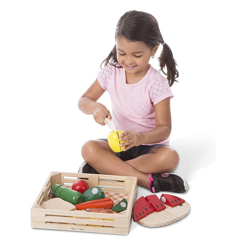 Melissa and Doug Cutting Food