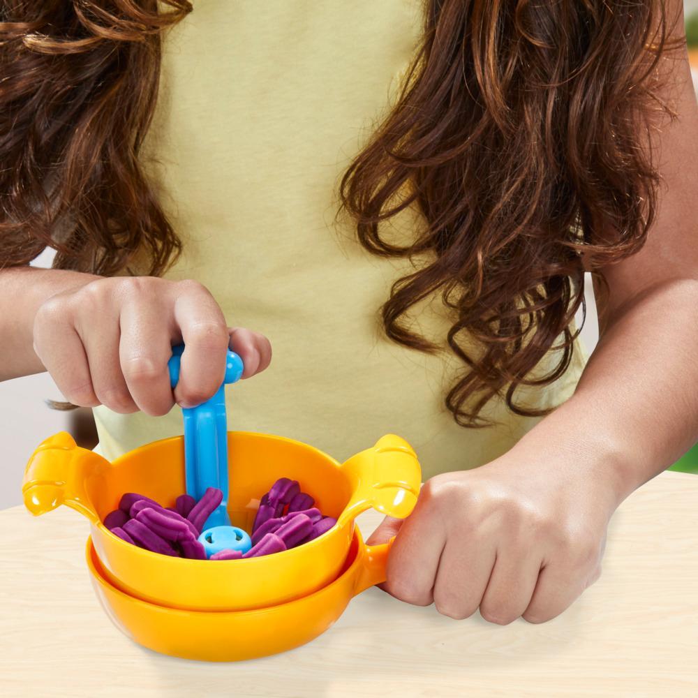 Play-Doh Pasta Dinner Kitchen Playset with 35+ Accessories