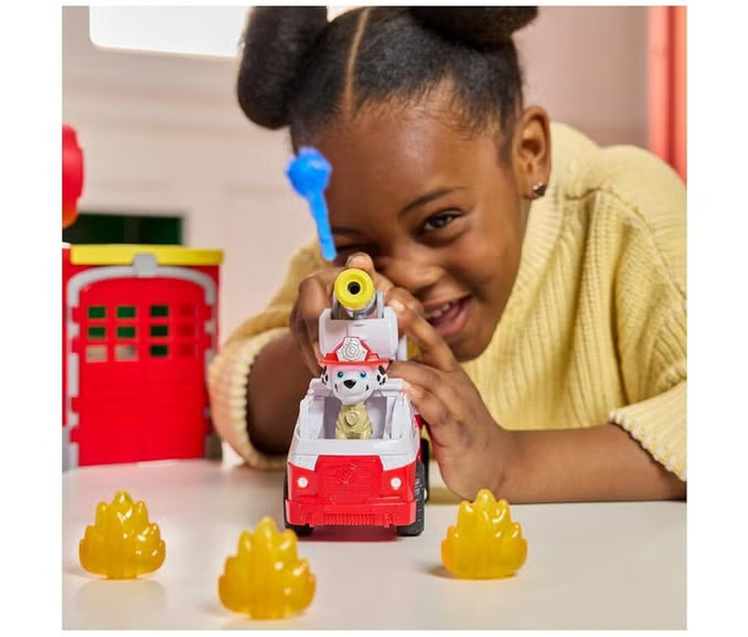 PAW PATROL Fire Rescue Fire Station with Light and Sound